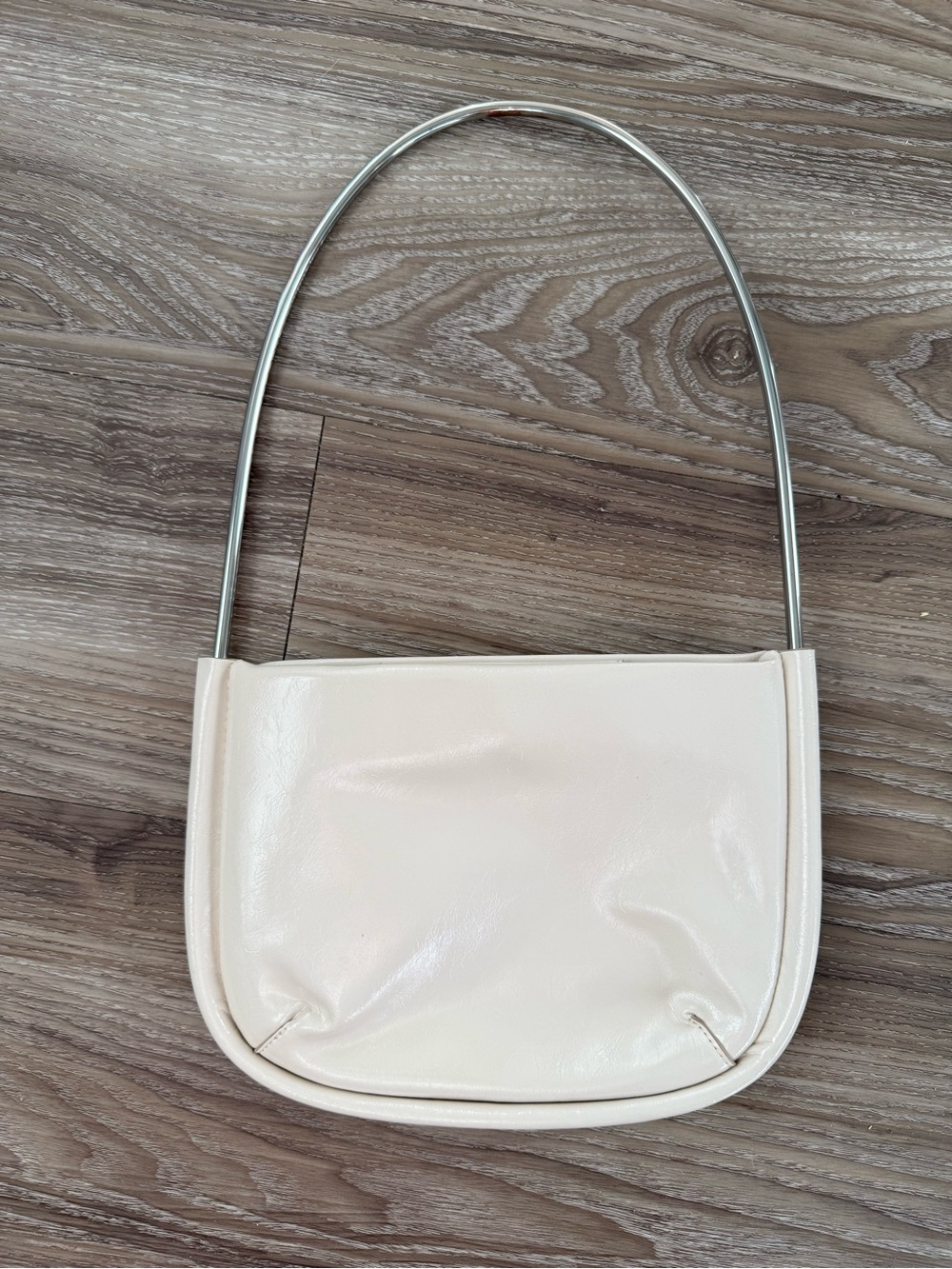 MNG Cream Shoulder Bag with Metal Handle